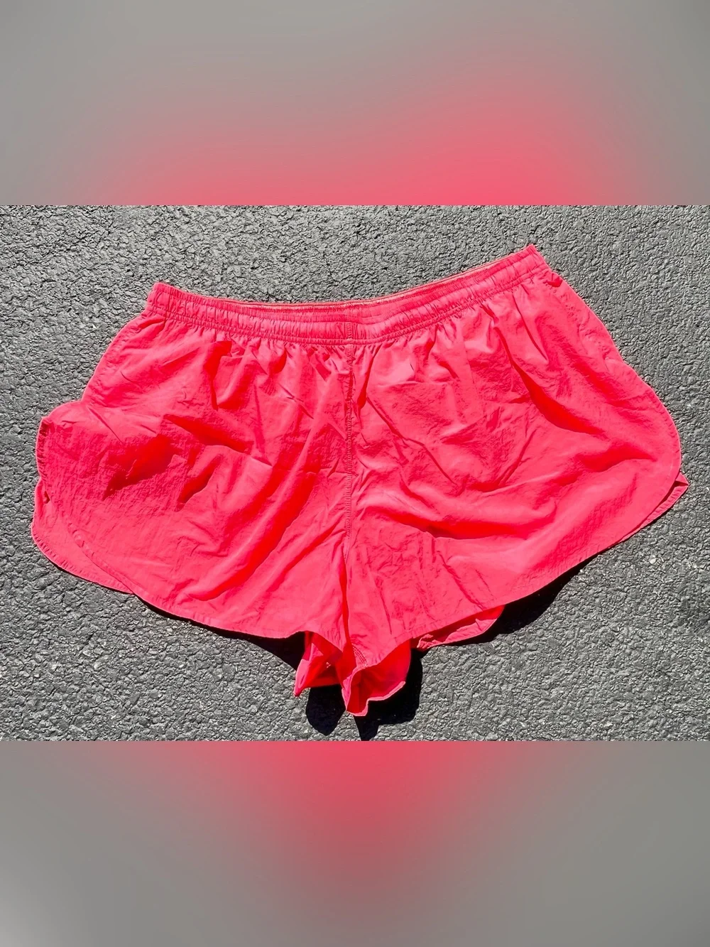 Lululemon Dolphin-Hem Mid-Rise Running Short 3